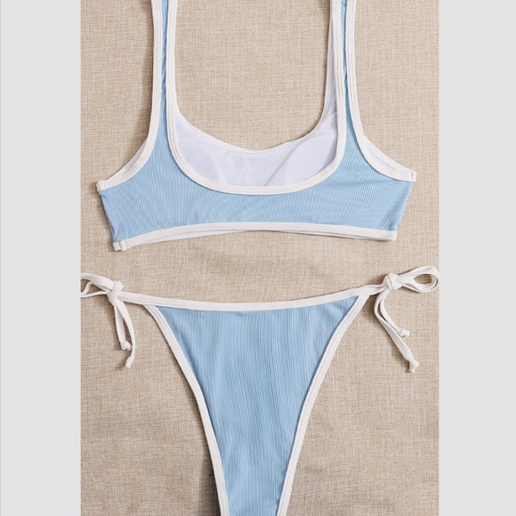 Blue Bikini - Picture 2 of 3